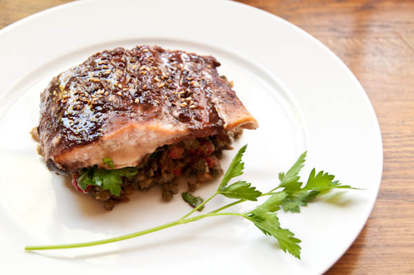Slow-roasted salmon with sesame seeds, in honey and soy sauce reduction