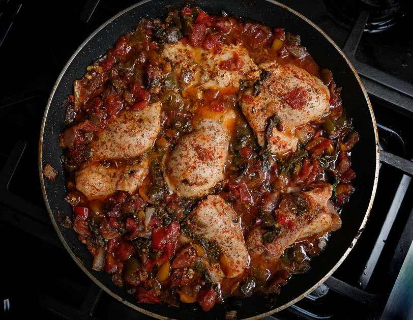 Hunter-style skillet chicken