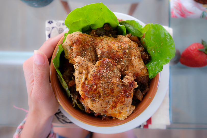 Hunter-style skillet chicken